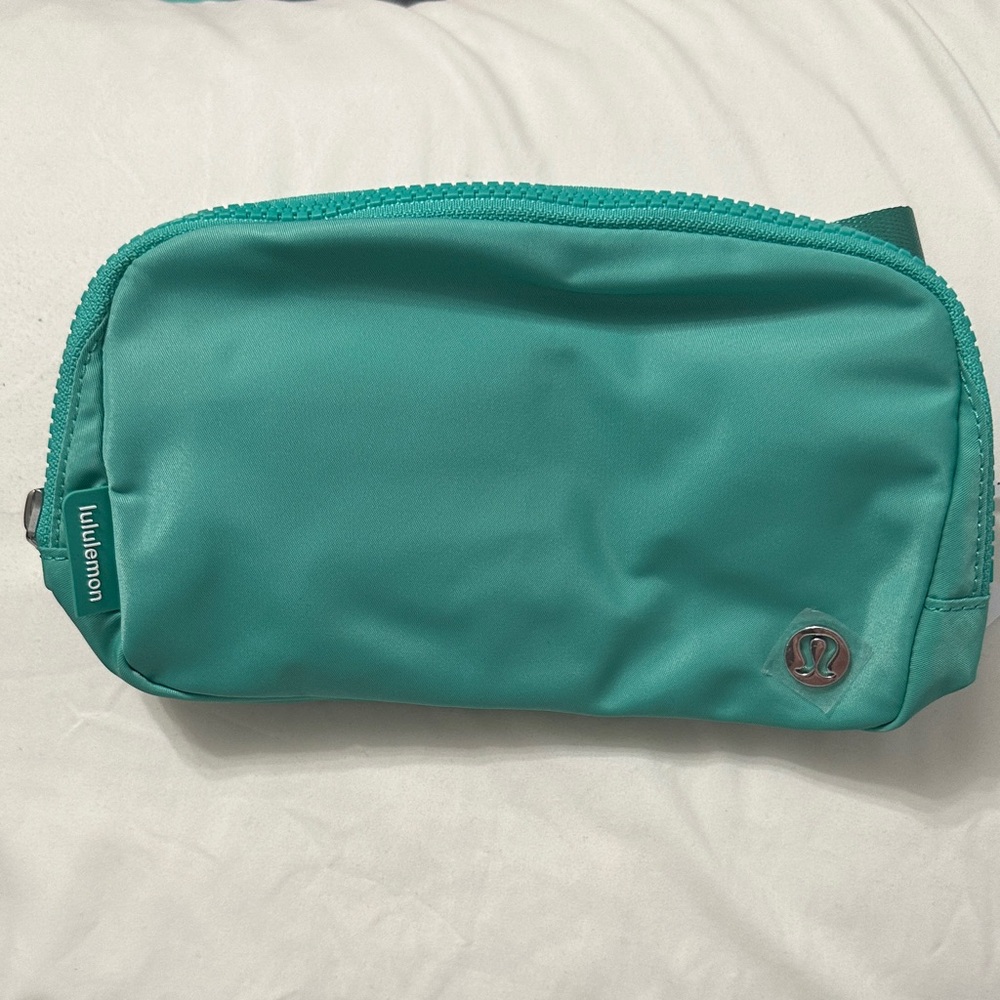 Lululemon belt bag